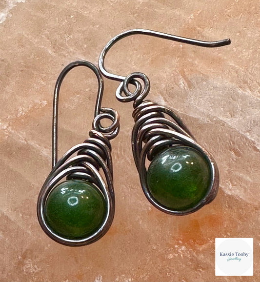 Emerald Herringbone Earrings